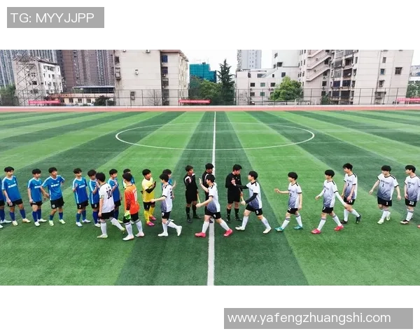 足球少年忠治贴吧热议青春梦想与成长故事的精彩瞬间